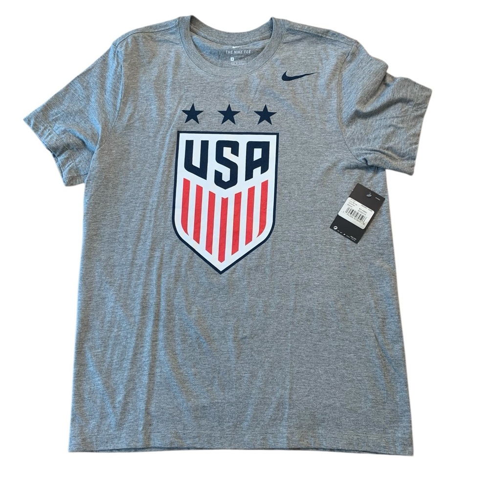 Nike Dri-Fit Core Tee USA Soccer Team Graphic T-Shirt  Mens M Gray- USA Gear-NWT